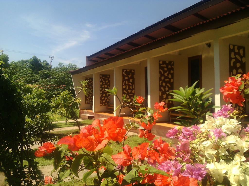 Kiayazo Hotel Quần đảo Gili Ngoại thất bức ảnh